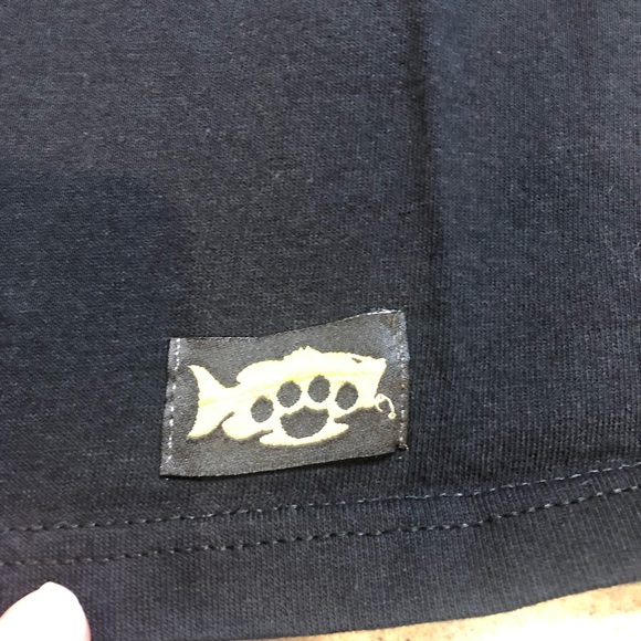 XL Bass Knuckles fishing shirt. Black - Picture 4 of 6